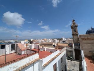 Casa en Oliva Pueblo. Se vende casa de 3 habitaciones