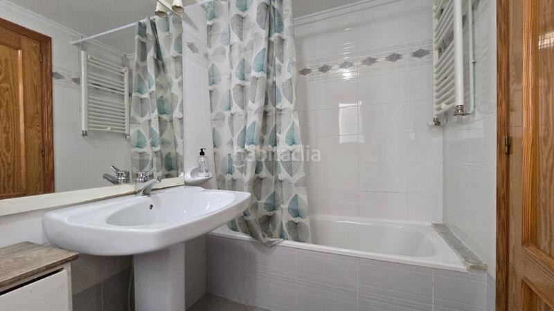 Foto 4f9a4cd9-4ac9-4575-b284-37e25110a18b. Pis a Oliva pueblo Oliva