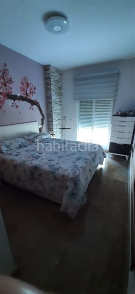 Foto f71bd0cf-965e-4d2e-8858-89427328f459. Pis a Oliva pueblo Oliva