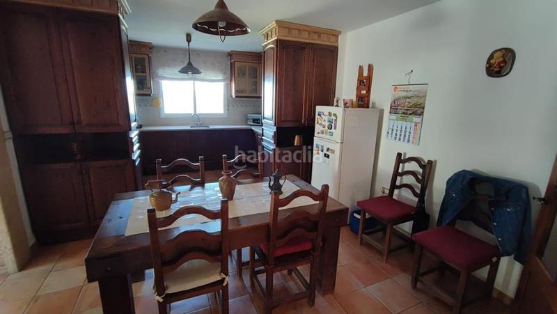 Foto 051a9dc5-8f3d-4d91-bee5-e85ecc1df310. Chalet con parcheggio in Oliva pueblo Oliva