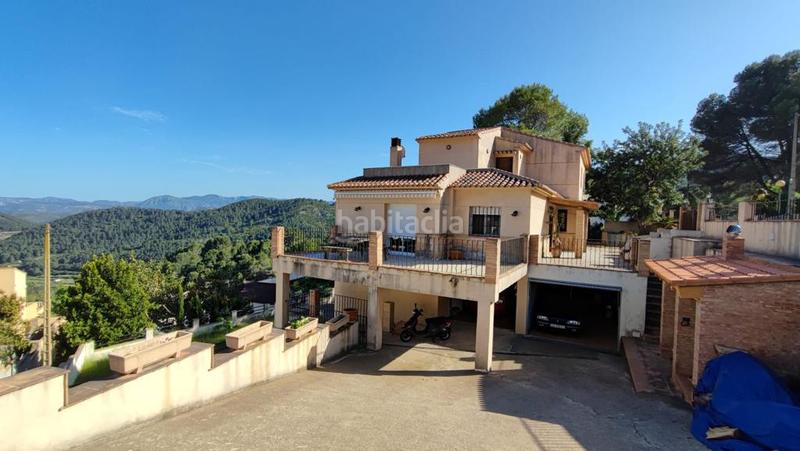 Foto 46036497-c7fc-4d04-af69-95da54229482. Chalet con parcheggio in Oliva pueblo Oliva