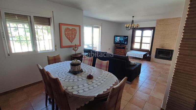 Foto 562242c6-ee85-4083-ac94-5c08ba71d7d0. Chalet con parcheggio in Oliva pueblo Oliva