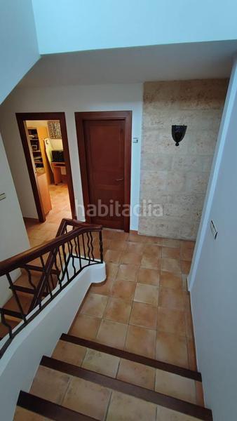 Foto c29c017a-881f-418b-9a15-05d8fb3dbca8. Chalet con parcheggio in Oliva pueblo Oliva