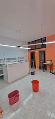 Miete Geschäftsraum in Carrer de simancas 29. Local en alquiler