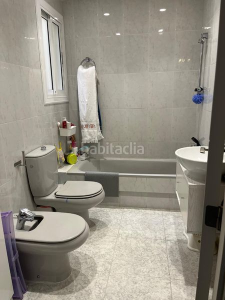 Foto 0b270097-32ff-4cfb-b712-c14fe7c8932e. Flat with heating in Collblanc Hospitalet de Llobregat (L´)