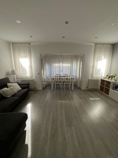 Foto 8ed73c68-87c0-441d-8937-565b8ea45b49. Flat with heating in Collblanc Hospitalet de Llobregat (L´)