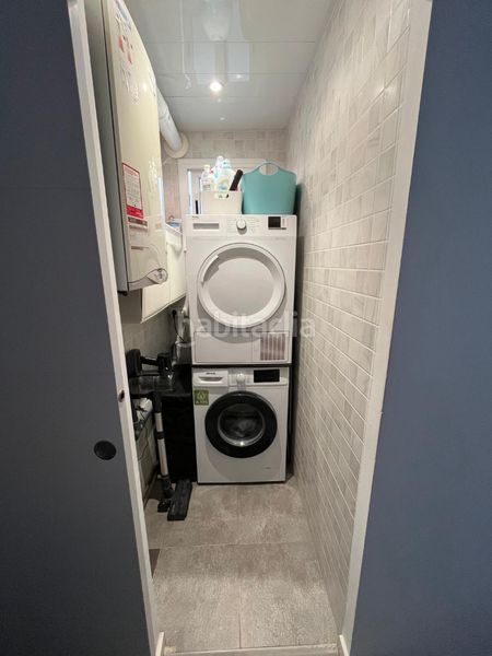 Foto c0f0dbf9-0e6d-4b1f-a130-e238294ee85f. Flat with heating in Collblanc Hospitalet de Llobregat (L´)