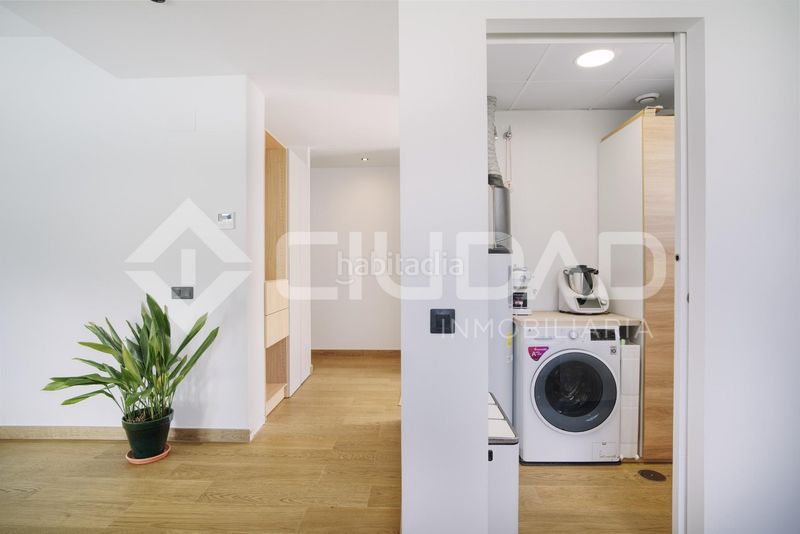 Foto cddc394c-68f2-4f87-a93e-aa2e80467d3f. Casa amb aparcament a Oromana Alcalá de Guadaira