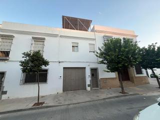 Maison à Puebla de Cazalla (La). Magnífico piso en excelente ubicación  3 habitaciones, patio y a