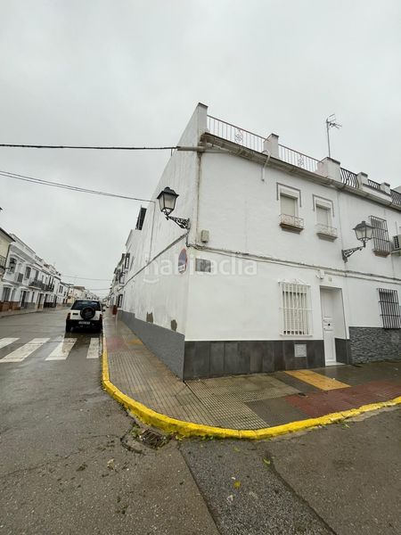 Foto efc55e29-f784-4001-ad7f-e11fb03c0882. Casa a Puebla de Cazalla (La)