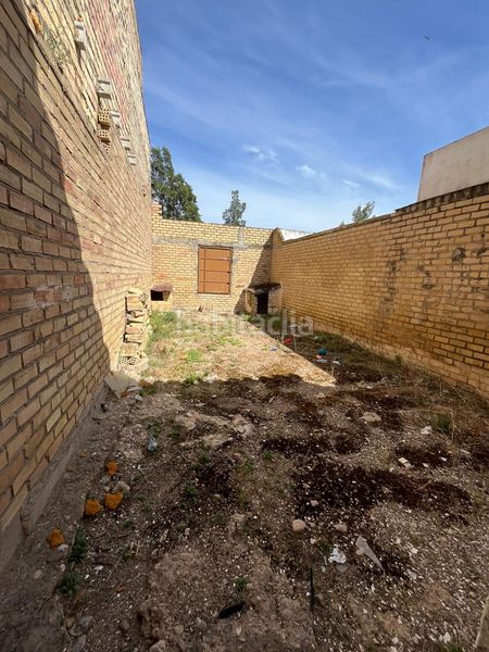 Foto f0fa0ac5-8a96-46fb-89a4-021aef501832. Casa a Puebla de Cazalla (La)