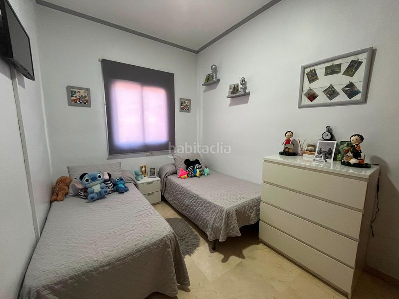 Foto a3996f40-2f33-4c53-bd8e-193dce4b5e8c. Casa a Lantejuela (La)