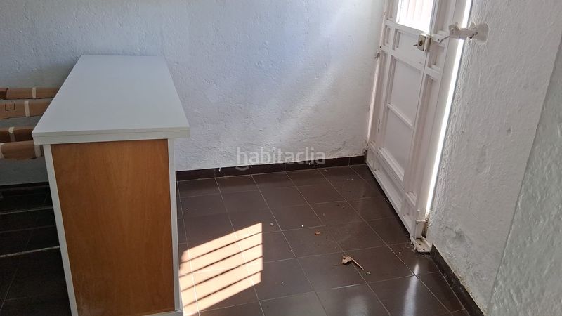 Foto 147a1c4e-4207-4c5d-b6da-b999fcb3e044. Lloguer local comercial a Meis