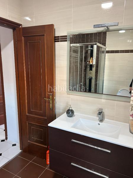 Foto 88ea2f1b-b314-4dee-8b7c-d171ca16d8e6. Chalet dans Cambados