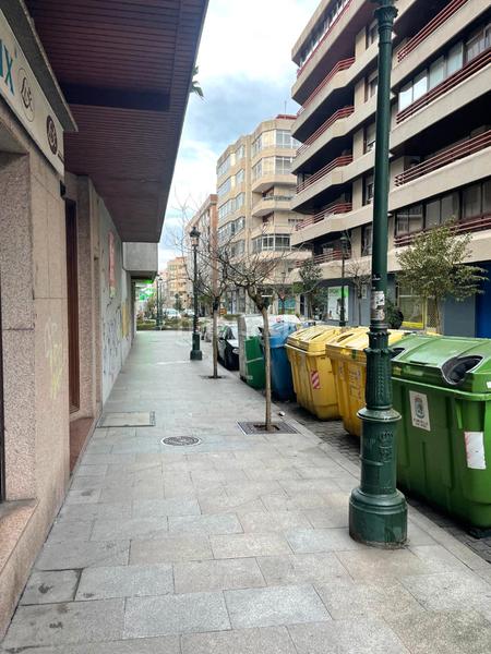 Foto 63c44b99-0673-4baf-b025-adbb748d9633. Locale commerciale in O Castro Vigo