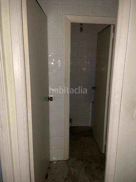 Foto a5fc51da-ce50-4a58-935f-42041db16a95. Locale commerciale in O Castro Vigo