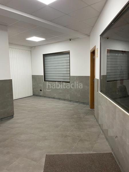 Foto 6f9aff4f-e803-46ed-b1fb-2d4ccc544d78. Local comercial amb calefacció a Camelias - Pi y Margall Vigo