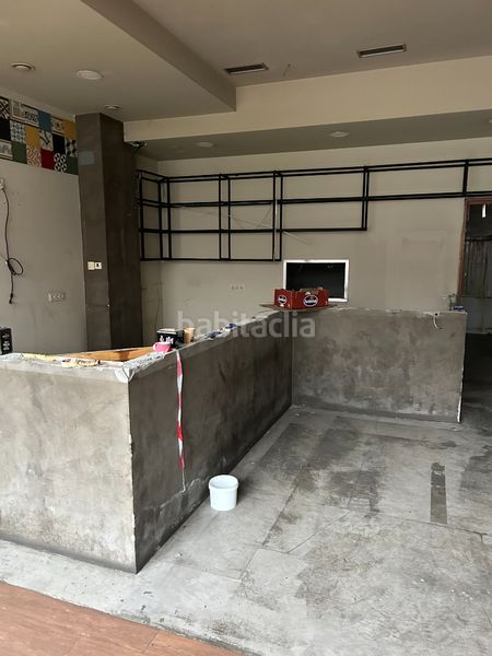 Foto 6fa3225d-af6a-4db3-aade-7f42dd612abc. Rent business premise in Plaza Independencia Vigo