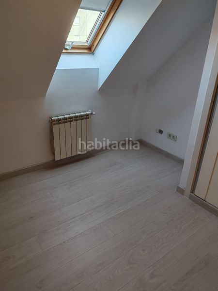 Foto 75768600-2e48-49c0-adba-e5cadfc9ac7b. Dúplex duplex en Sada