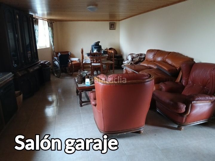 Foto c732bb4a-1d81-4ef7-b02d-a97675592e7c. Casa amb calefacció a Beariz