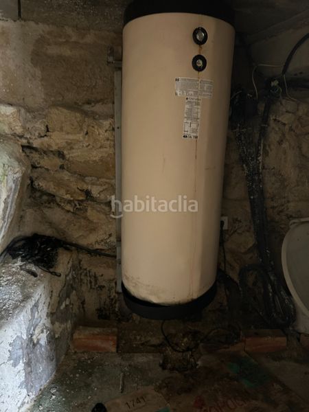 Foto 6cc0ea42-8f62-4ac0-b187-674c969f9a02. Casa amb xemeneia aparcament a Moaña
