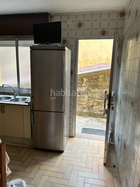 Foto 831f0d4c-e2f4-4c49-8715-e1ffc88cad07. Casa amb xemeneia aparcament a Moaña