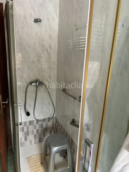 Foto 912fd058-668a-4058-87c5-b974df82ff98. Casa amb xemeneia aparcament a Moaña