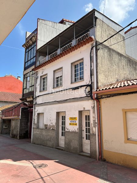 Foto 566f2353-41e8-489f-a470-54cf3ff0af23. Casa a Bueu