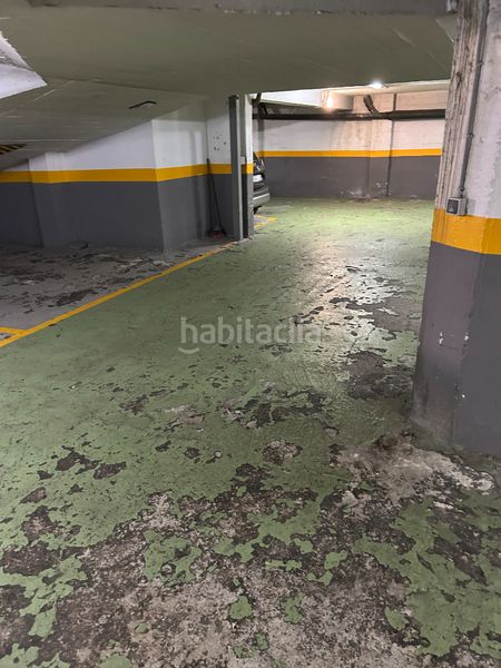Foto ff13164f-052c-4a3f-94a7-9e702e49eeb5. Aparcament cotxe a rúa de bolivia 13 a Plaza España - Corte Inglés Vigo