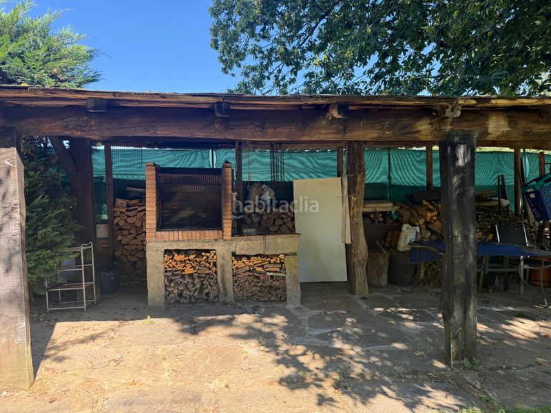 Foto 9bb7e948-46bb-403c-abd4-483d8b02dda6. Casa amb calefacció aparcament piscina a Outeiro de Rei