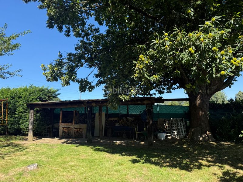 Foto bf4f4152-57b3-4d47-ac2c-776980cda31c. Casa amb calefacció aparcament piscina a Outeiro de Rei