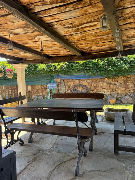 Foto dd8b1955-5712-4376-b4a3-6f717b75cbbb. Casa amb calefacció aparcament piscina a Outeiro de Rei