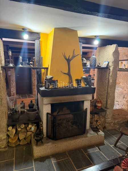 Foto f2a7351a-9340-46a0-8d42-628134240d14. Casa amb calefacció aparcament piscina a Outeiro de Rei