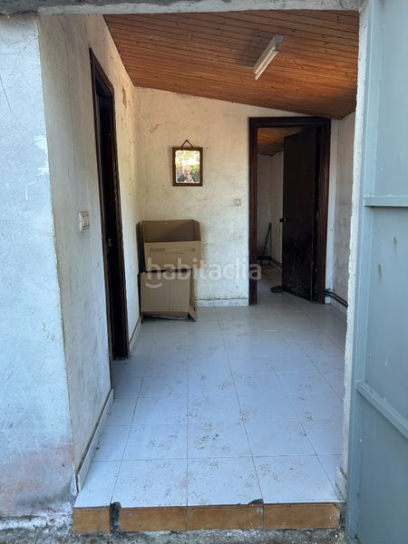 Foto 7c0600ca-f7cc-4462-804d-54950f2e3a50. Casa amb calefacció aparcament a Valadares - Beade Vigo