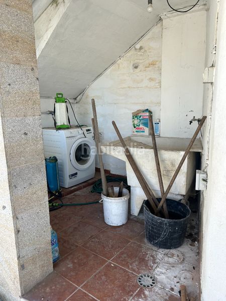 Foto c677094f-f0ef-4c48-ae58-74a5e3e5db1a. Casa amb calefacció aparcament a Valadares - Beade Vigo
