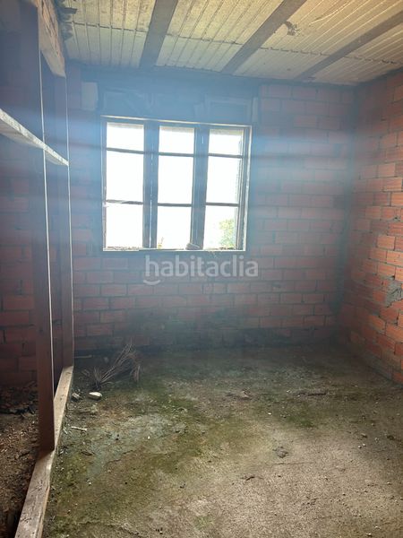 Foto c450af45-ab6d-487e-8ed5-73d52f8a7f2b. Casa a Teis Vigo