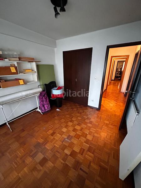 Foto 2fd27bd9-b1cc-45ee-a5c6-4ab7ca1133a9. Piso  en venta en calle de pizarro en Plaza España - Corte Inglés Vigo