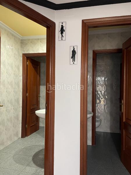 Foto bd7d8075-c77c-4a7f-a1cf-05d0c0ac297a. Rent business premise with heating in travesía de Vigo - san xoán Vigo