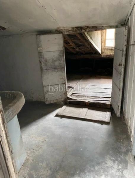 Foto 413c2761-b0d3-4791-a153-a6f4b10e3056. Casa  adosado en venta en plaza trinidad en Casco Viejo Ourense