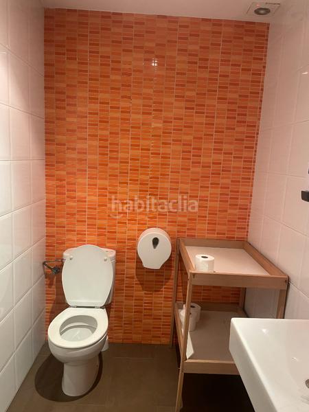 Foto b397137f-8518-4a49-bf5a-d3f155d59d64. Local comercial a rúa das teixugueiras 19 a Navia Vigo