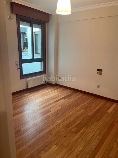 Foto 40f39f7b-150a-4e53-805b-51932b3662d0. Piso  en venta en calle de bolivia en Plaza España - Corte Inglés Vigo