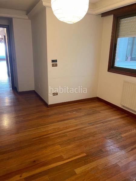 Foto 5a68f5ab-9213-40dd-9e17-0f7d28136ef9. Piso  en venta en calle de bolivia en Plaza España - Corte Inglés Vigo