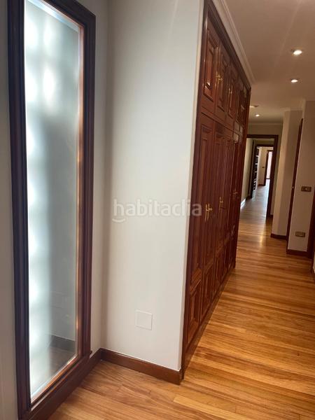 Foto 85b6c82d-11f0-4505-939c-f67988de2fd8. Piso  en venta en calle de bolivia en Plaza España - Corte Inglés Vigo