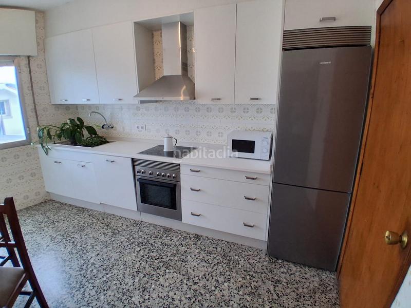 Foto 4f1de97c-a155-4b28-a316-48fb899cdd74. Rent flat with parking in Meis