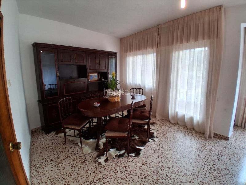 Foto 824b9975-d7cd-4ebb-a639-b6b93f6a5cc7. Rent flat with parking in Meis