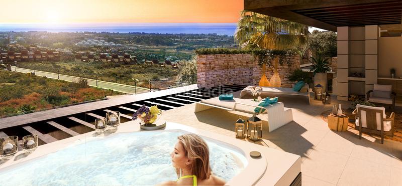 Foto 7f18093d-d721-4fcd-b383-3444b0b9e970. Chalet con piscina in Benahavís pueblo Benahavís