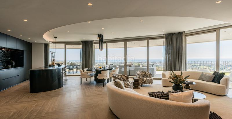 Foto 5ef85b68-f31c-4360-9d58-d4852cf5c0f3. Apartment with pool in Casco Antiguo Marbella