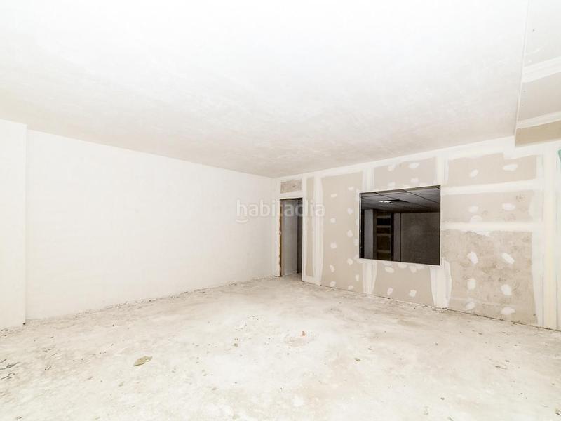 Foto b2dd2e15-2bdc-42e3-bc6a-0de5218dae54. Local comercial en costa brava 20 local comercial carrer costa brava en Reus
