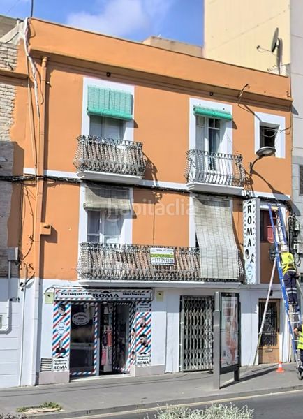 Foto 5e9ce203-d8d1-4d8d-b09b-5243f854eff3. Edifici a jaume i 5 a Centre Reus