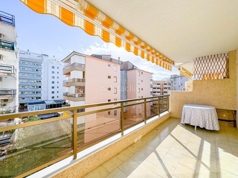 Foto 3bf42b94-9383-468e-b8f0-a1ebd8d475ae. Pis amb piscina a Mar i Camp - Platja dels Capellans Salou